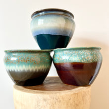 Load image into Gallery viewer, Transmutation Glaze Pot - Medium