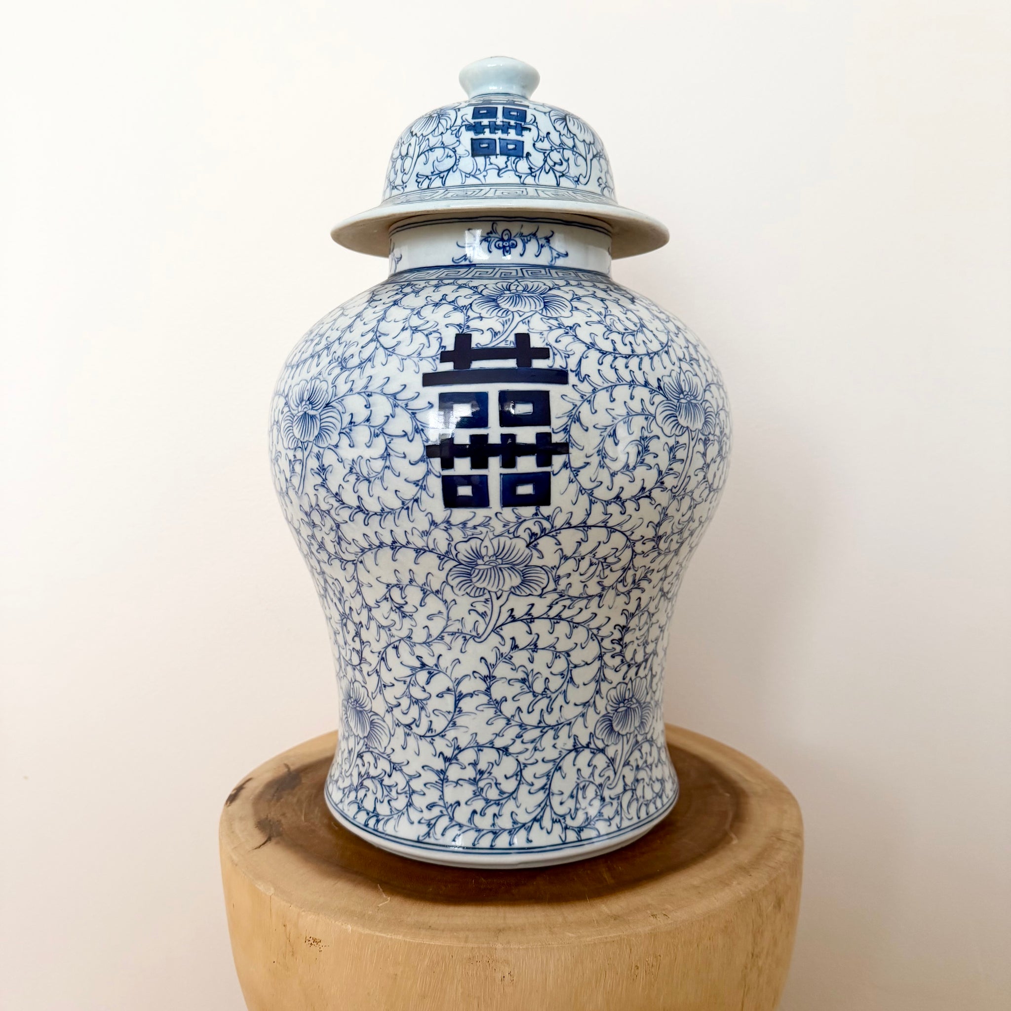 Home Décor – B&G Plants and Pottery