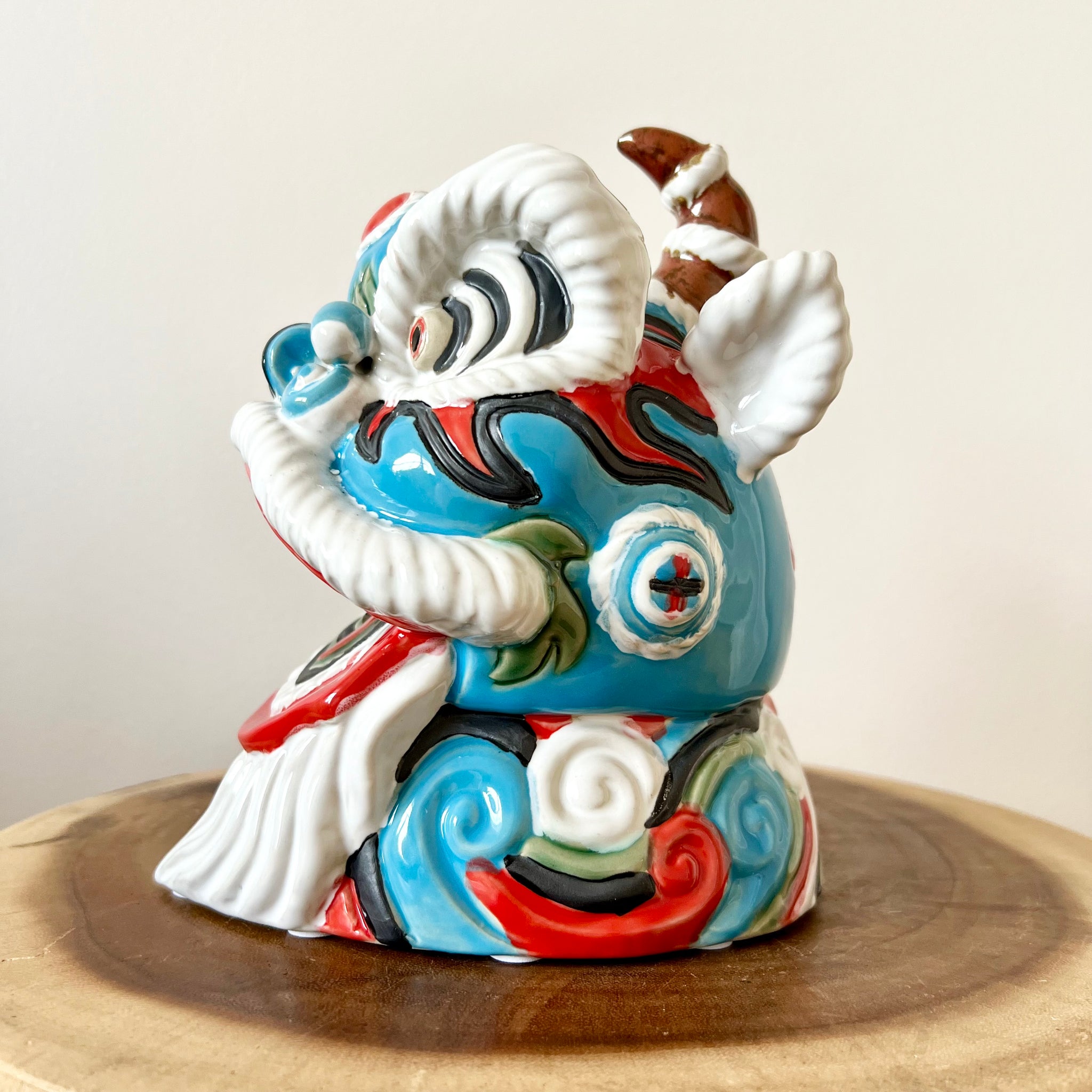 Lucky Lion Head – B&G Plants and Pottery