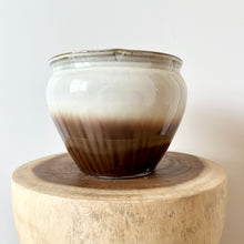 Load image into Gallery viewer, Transmutation Glaze Pot - Medium
