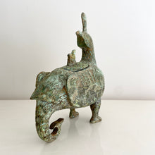 Load image into Gallery viewer, Archaistic Chinese Bronze Bird
